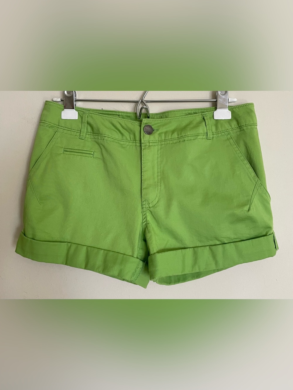 Express Green Cuffed Hem Shorts